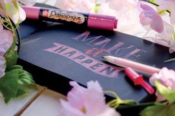 SAKURA SCHETSBOEK A5 ZWART