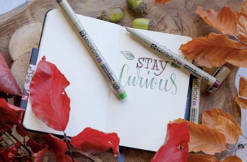 SAKURA SCHETSBOEK 9X14CM WIT