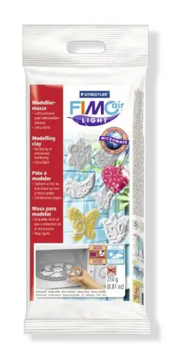 [8131-0]  Fimo Air Light boetseerklei 250g wit